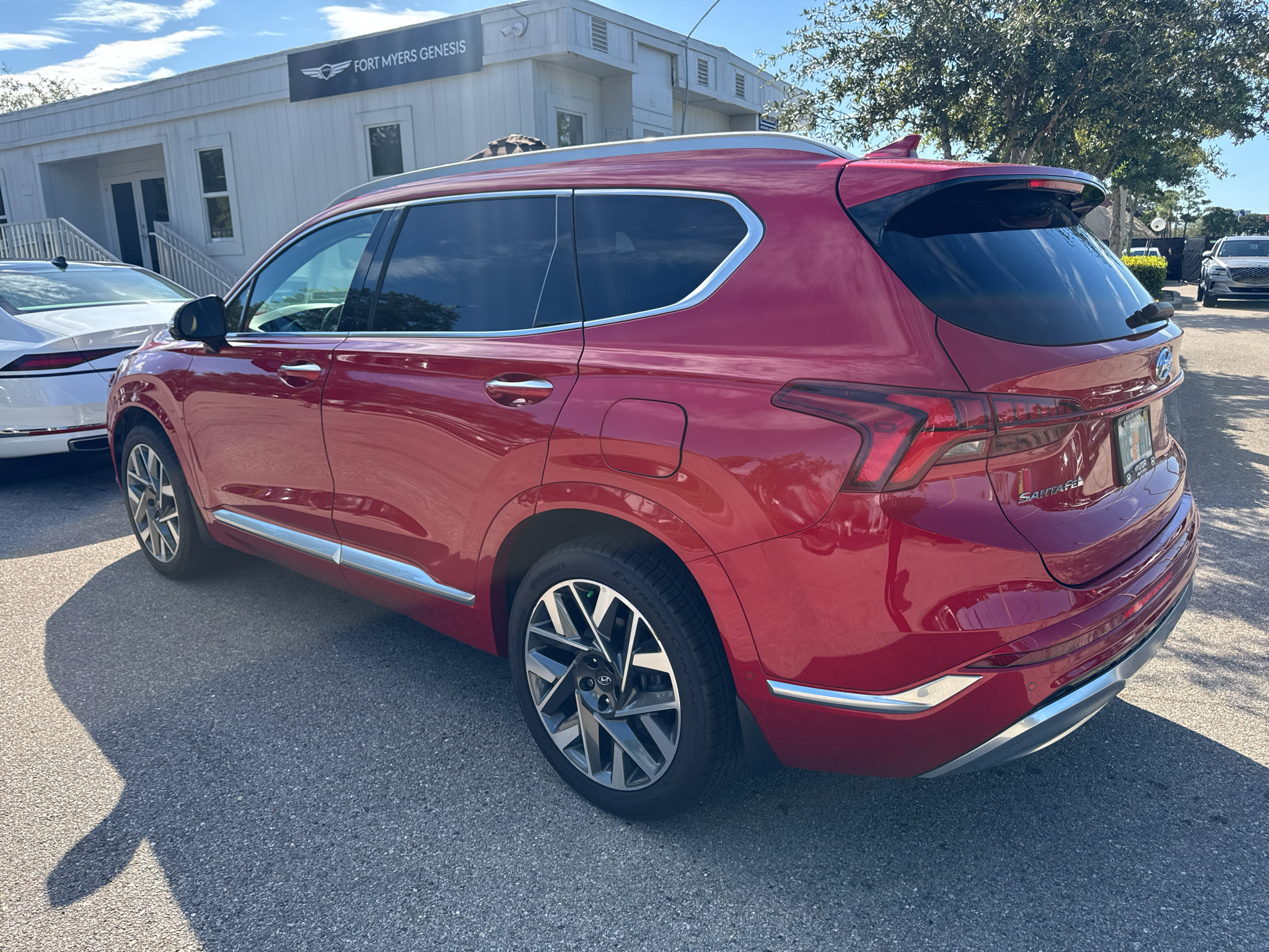 Used 2022 Hyundai Santa Fe Calligraphy FWD image 5