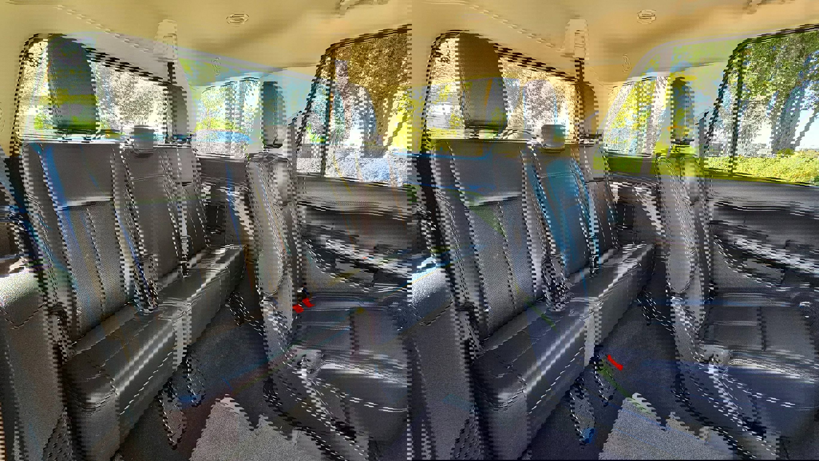 Used 2024 Ford Expedition XLT image 29