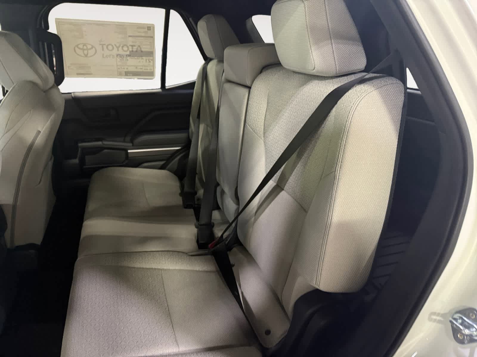 New 2026 Toyota 4Runner SR5 AWD/4WD image 17
