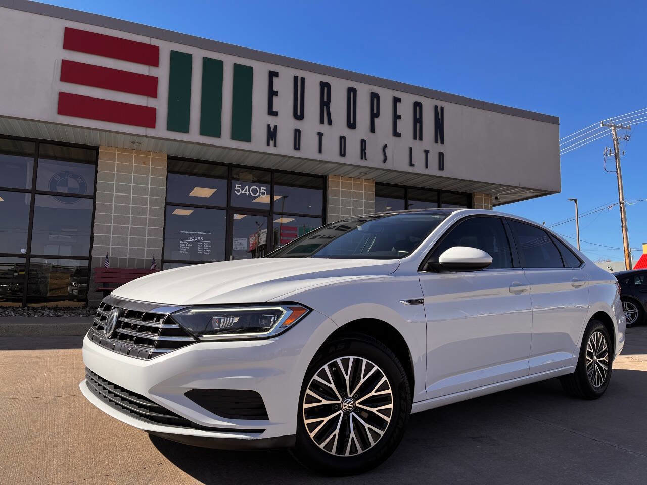 Used 2019 Volkswagen Jetta SEL image 1
