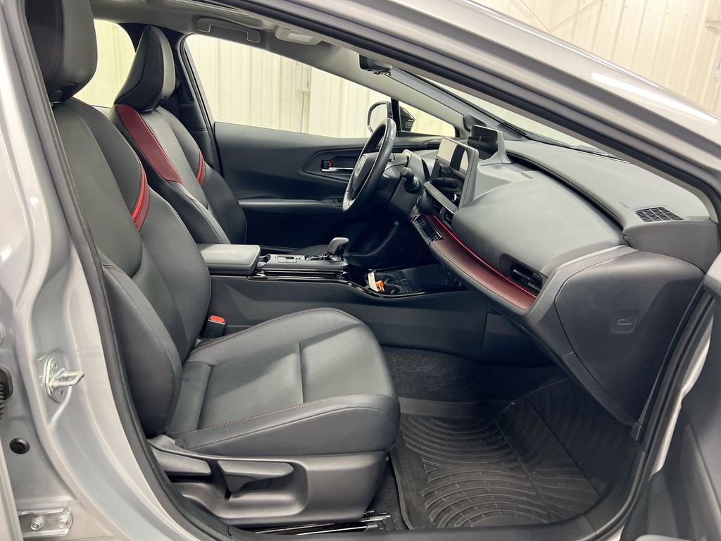 Used 2023 Toyota Prius Prime Premium w/ Advanced Technology Package FWD image 22