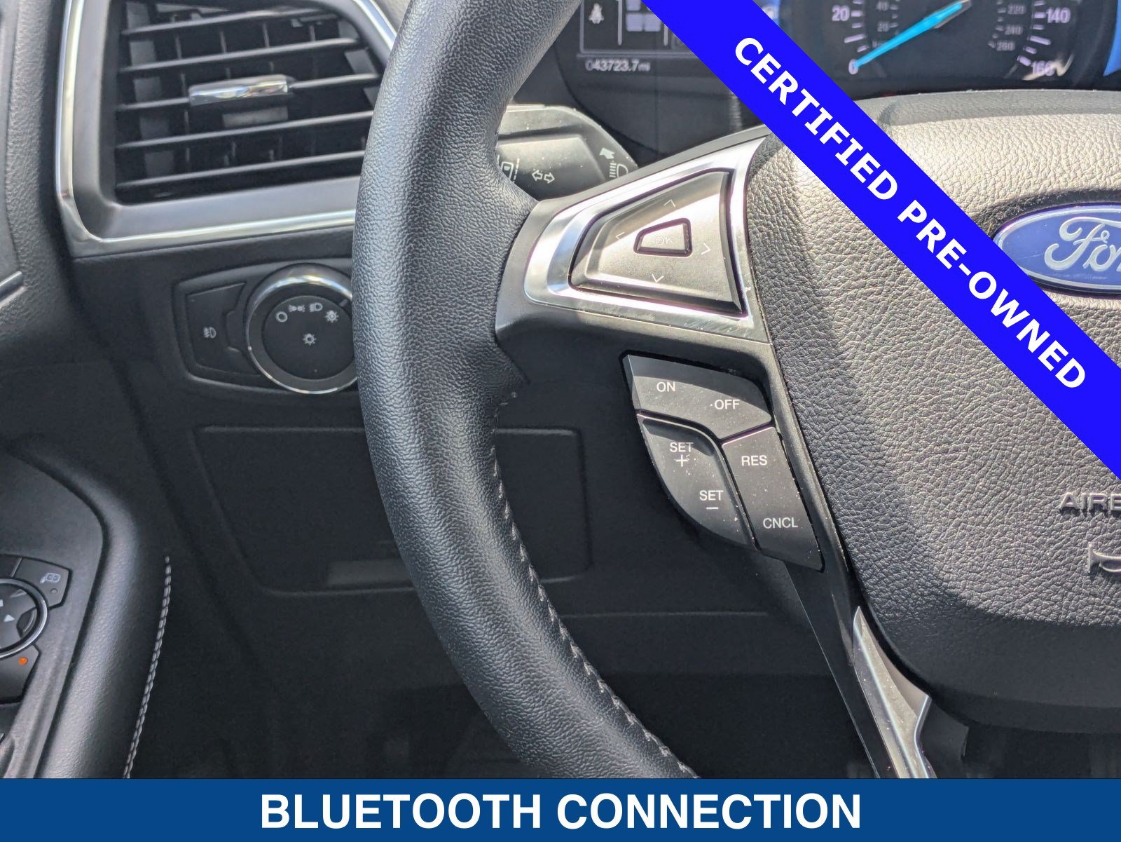 Certified 2022 Ford Edge Titanium AWD/4WD image 24