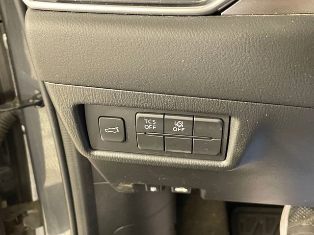 Used 2018 MAZDA CX-5 Touring w/ Preferred Equipment Package AWD/4WD image 10