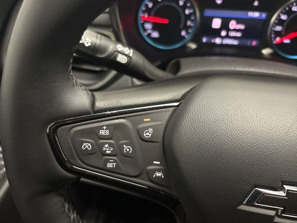 Used 2023 Chevrolet Equinox Premier image 52