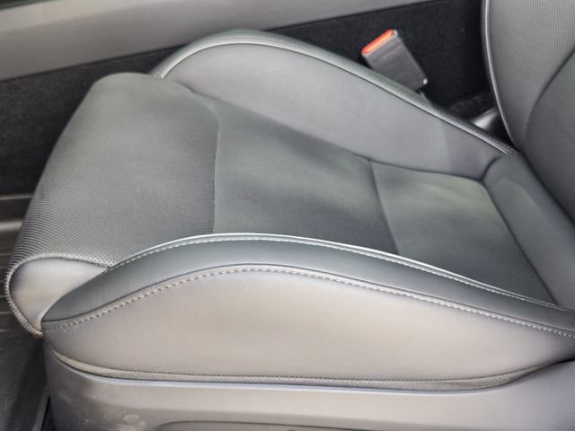 Used 2026 Tesla Model 3 Performance AWD/4WD image 33