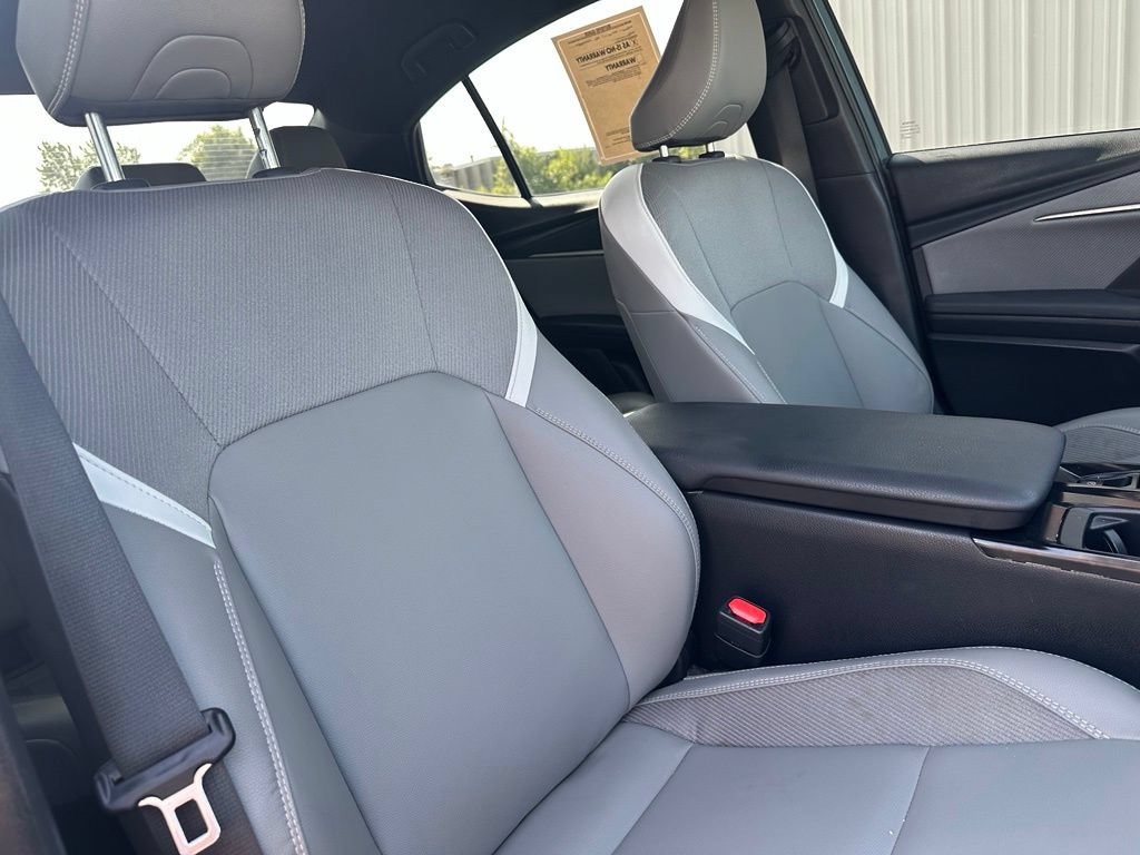 Used 2025 Toyota Camry SE w/ Multimedia Upgrade Package FWD image 28