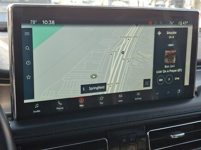 Used 2023 Lincoln Nautilus Reserve image 12