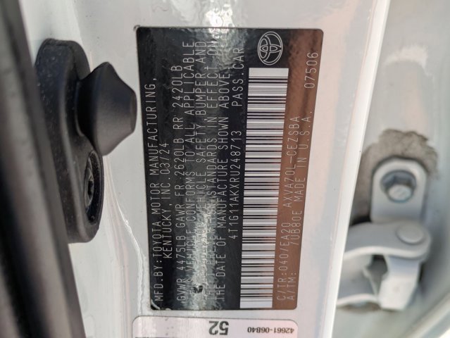 Used 2024 Toyota Camry SE image 29