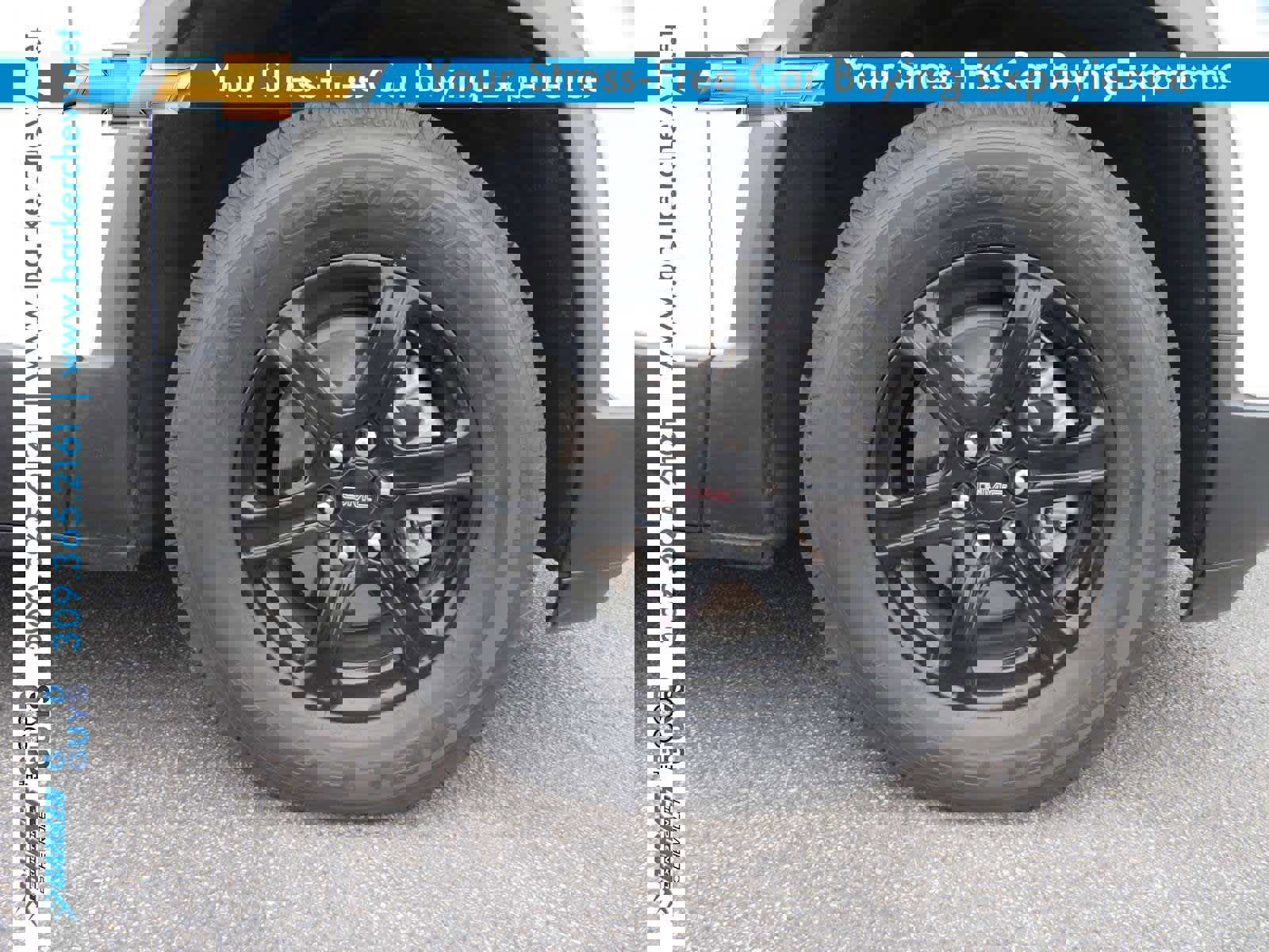 Used 2023 GMC Acadia AT4 w/ Preferred Package image 9