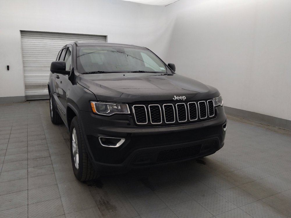 Used 2022 Jeep Grand Cherokee Laredo E AWD/4WD image 13