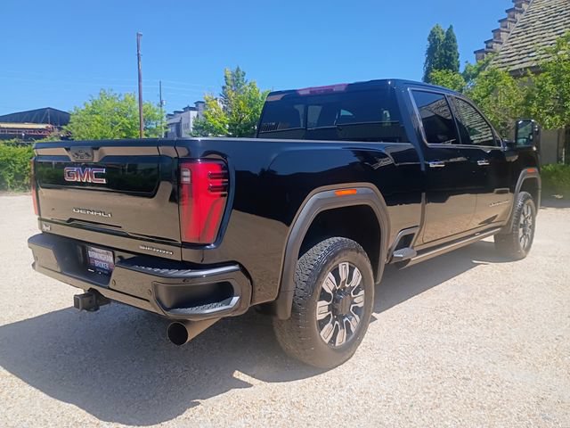 Used 2024 GMC Sierra 2500 Denali w/ Denali Reserve Package AWD/4WD image 12