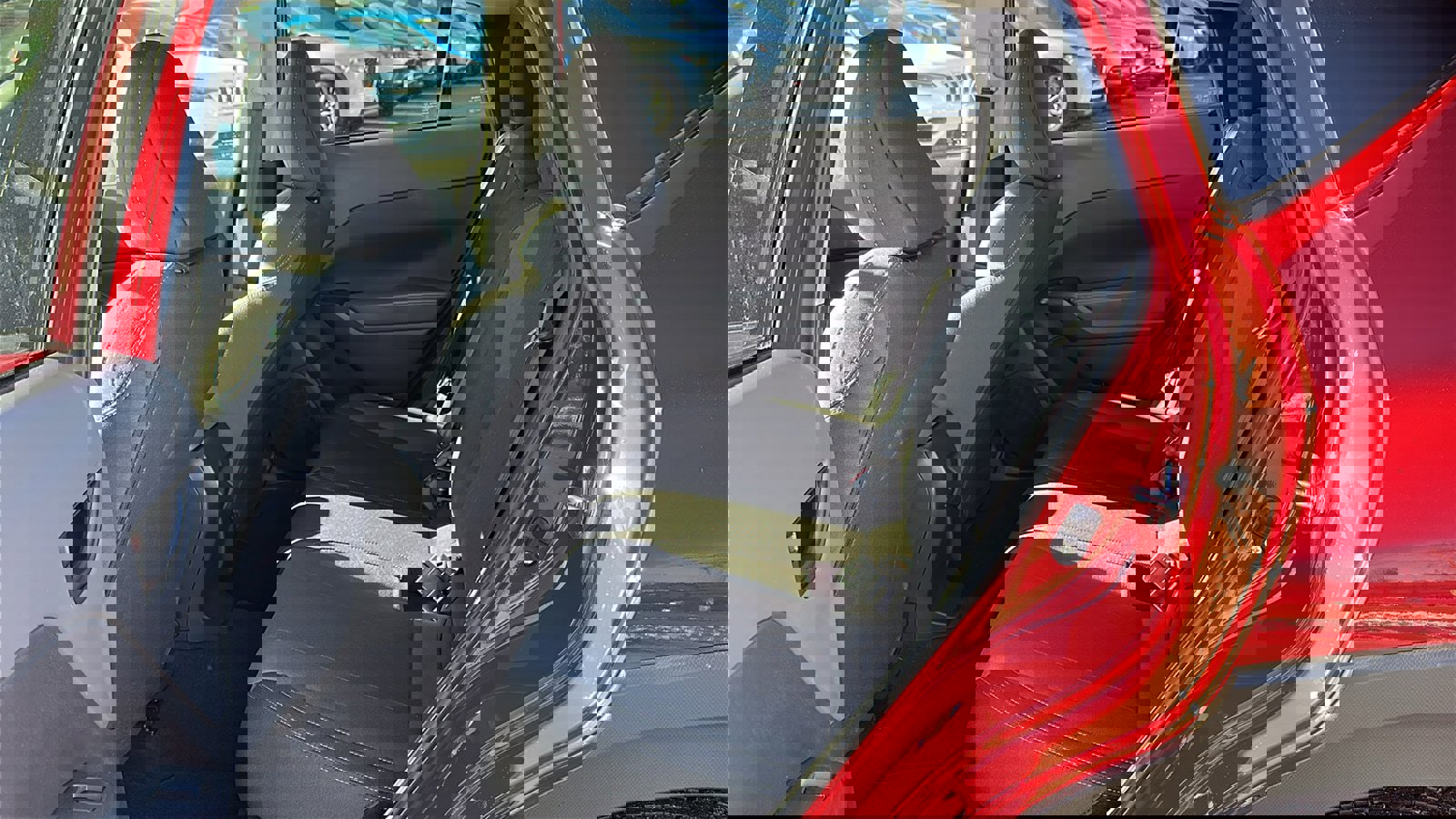 Certified 2025 Subaru Crosstrek 2.0i image 21