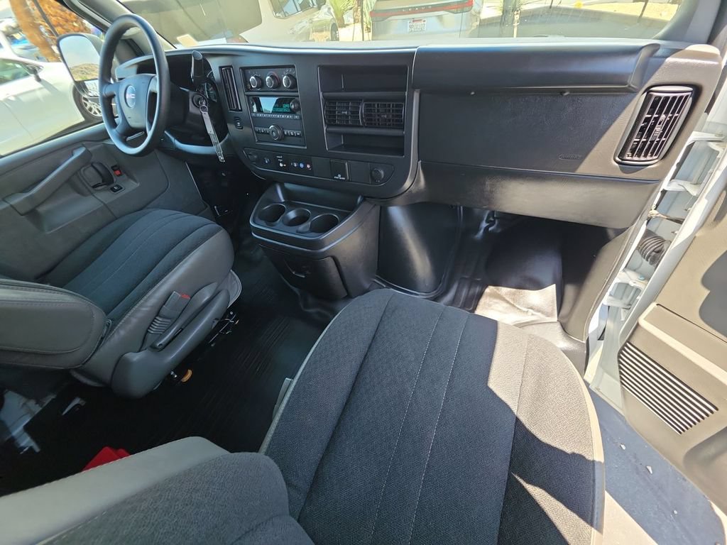 Used 2024 GMC Savana 2500 w/ Driver Convenience Package RWD image 28