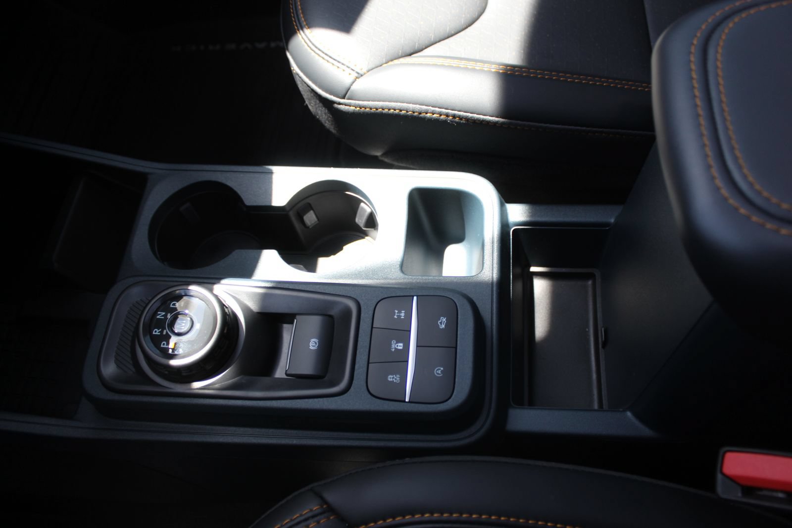 Used 2025 Ford Maverick Tremor AWD/4WD image 37