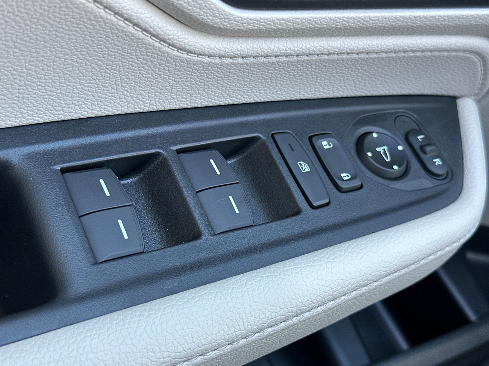 New 2026 Honda Odyssey EX-L image 12