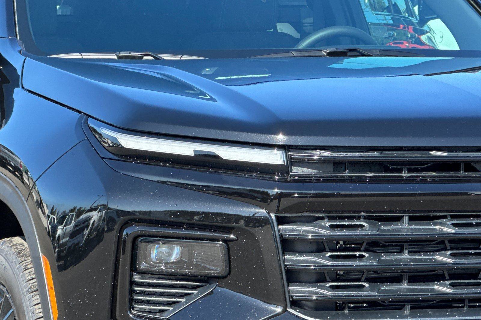 New 2026 Chevrolet Traverse LT w/ Midnight/Sport Edition FWD image 34