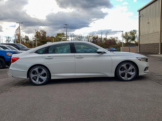 Used 2020 Honda Accord Touring image 4