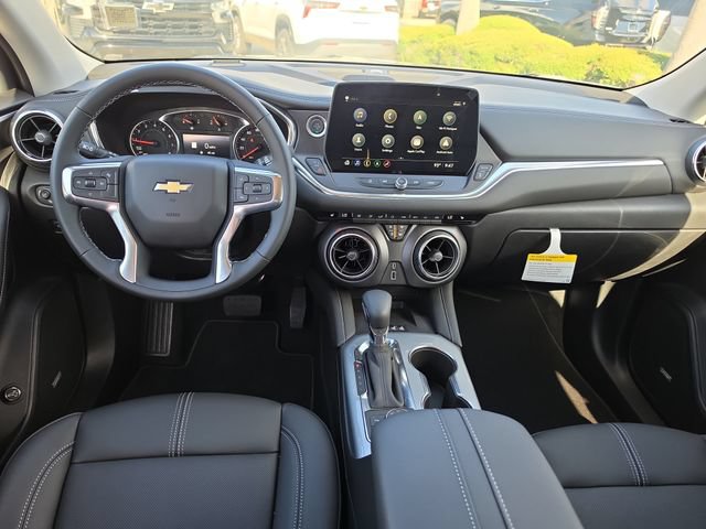 New 2026 Chevrolet Blazer LT w/ Sound & Technology Package FWD image 8