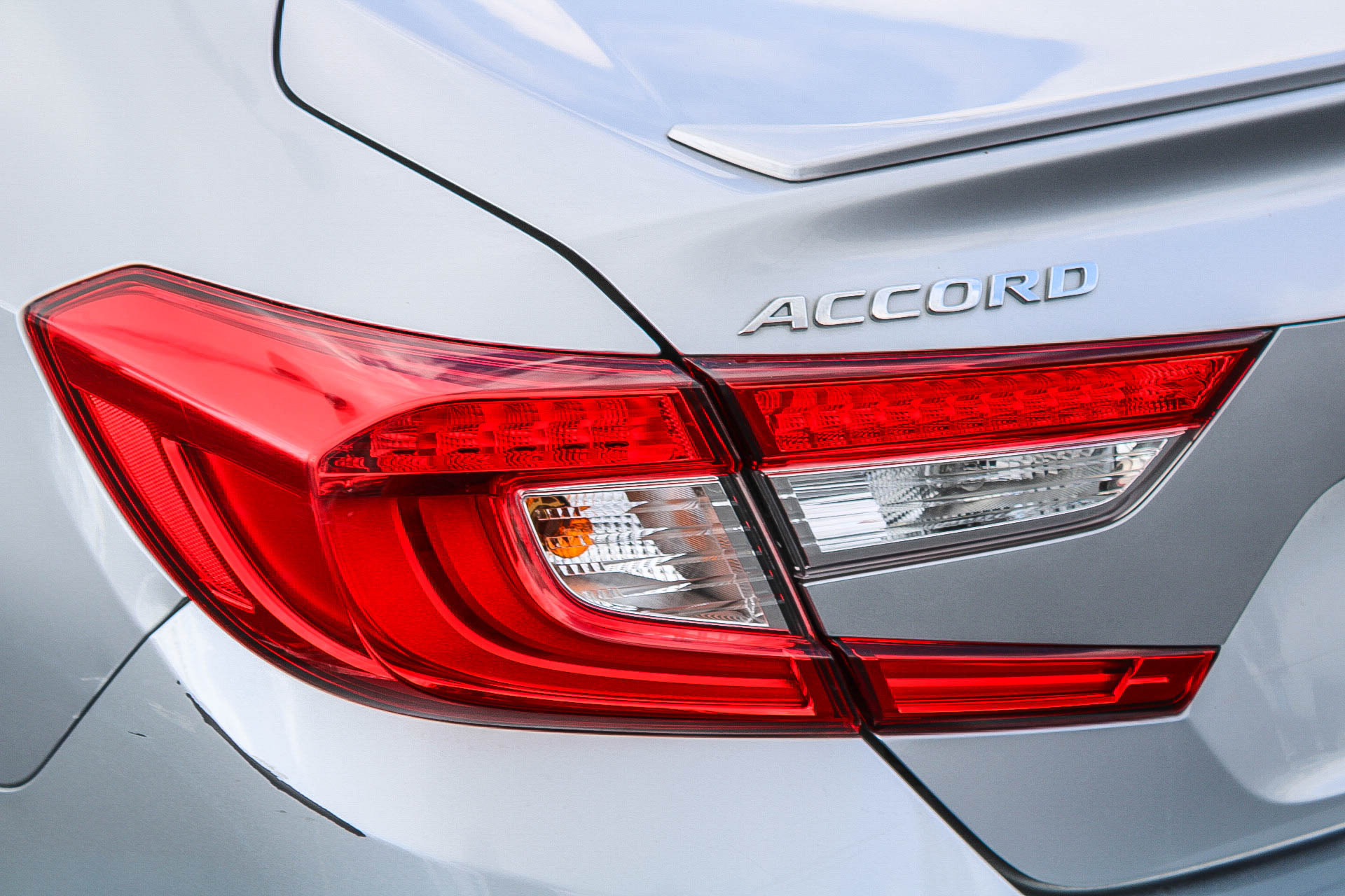 Used 2019 Honda Accord Sport image 10