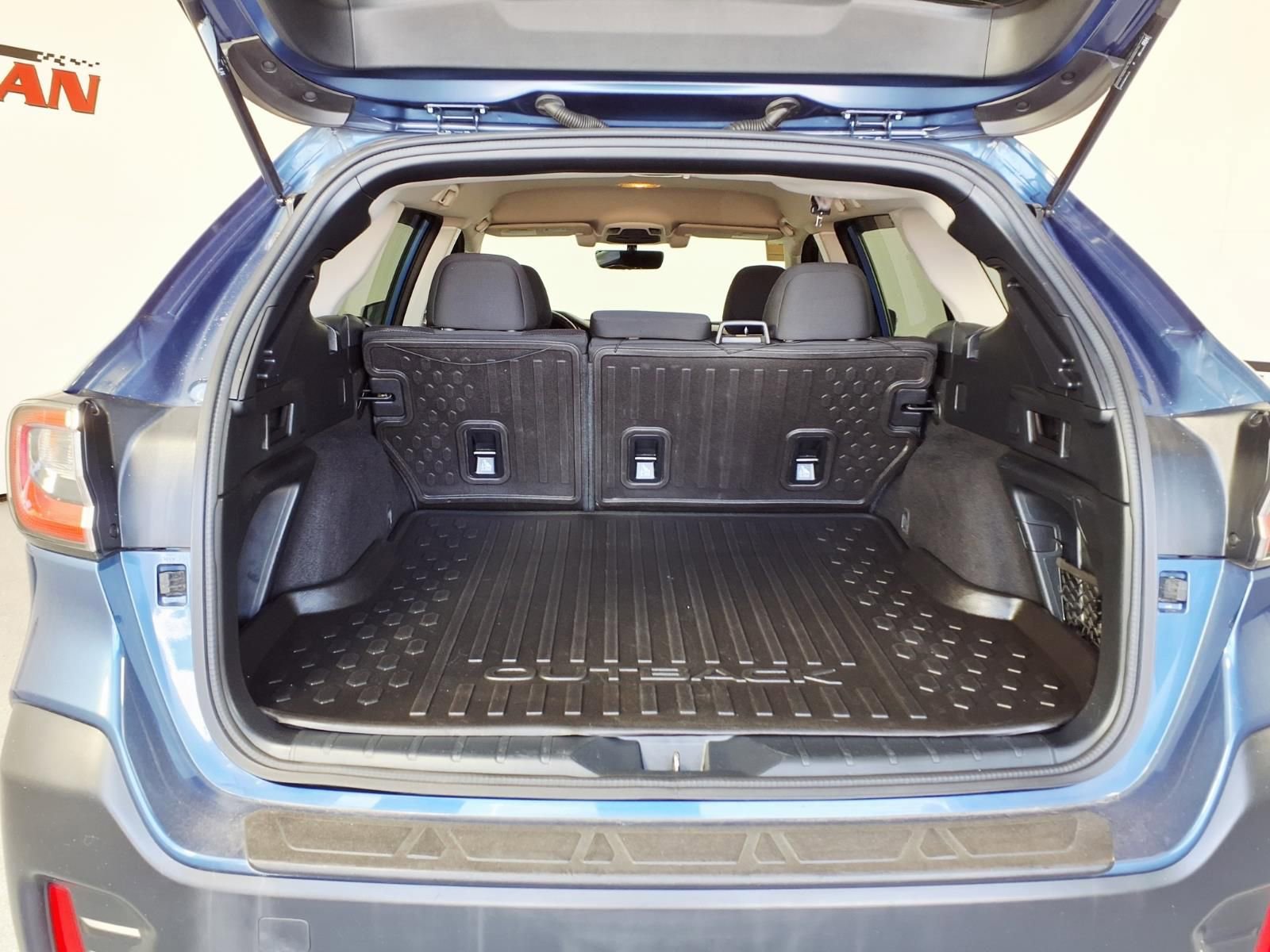 Used 2022 Subaru Outback Premium image 7