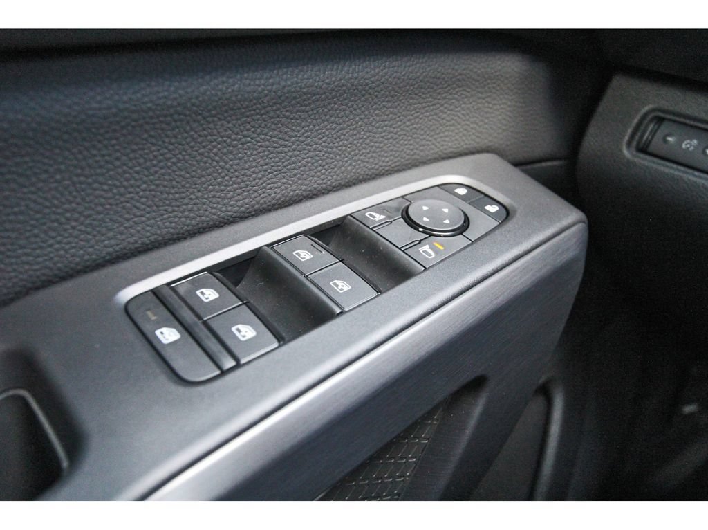 New 2026 Nissan Pathfinder Rock Creek AWD/4WD image 17