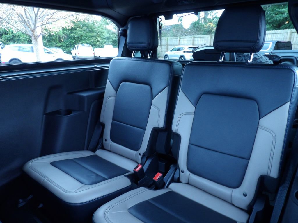 Used 2022 Ford Bronco Wildtrak image 22