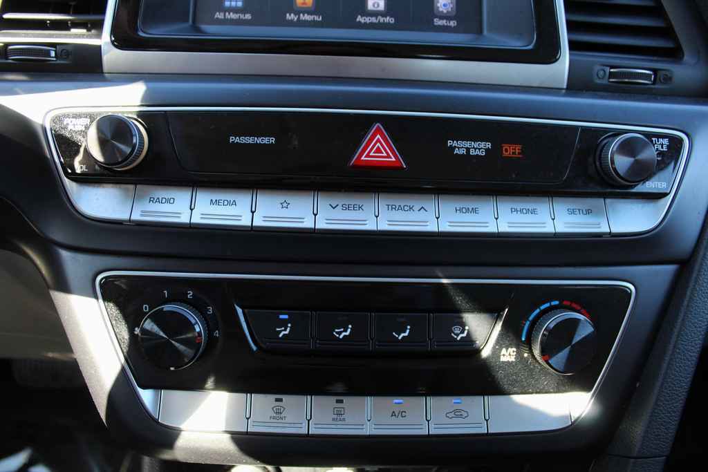 Used 2019 Hyundai Sonata SE FWD image 21