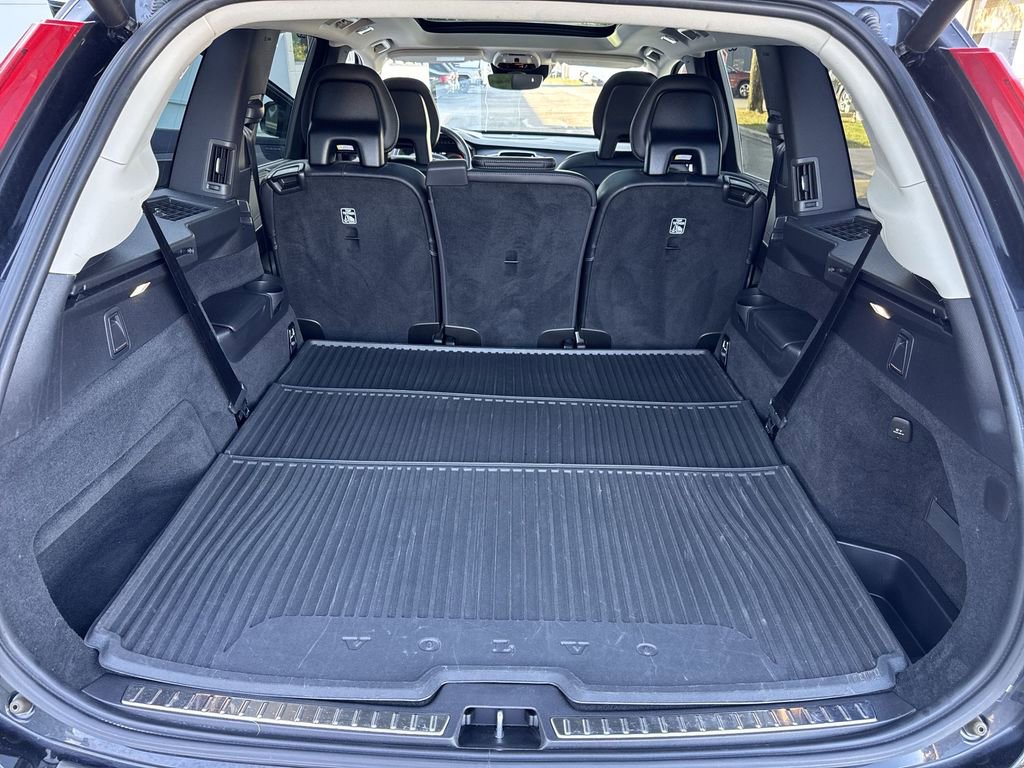Used 2021 Volvo XC90 T8 Inscription w/ Advanced Package image 26