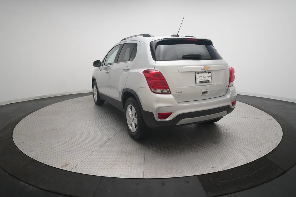 Used 2020 Chevrolet Trax LT w/ LT Convenience Package FWD image 33