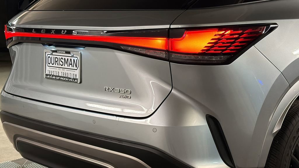 Used 2024 Lexus RX 350 Premium w/ Cold Area Package image 9