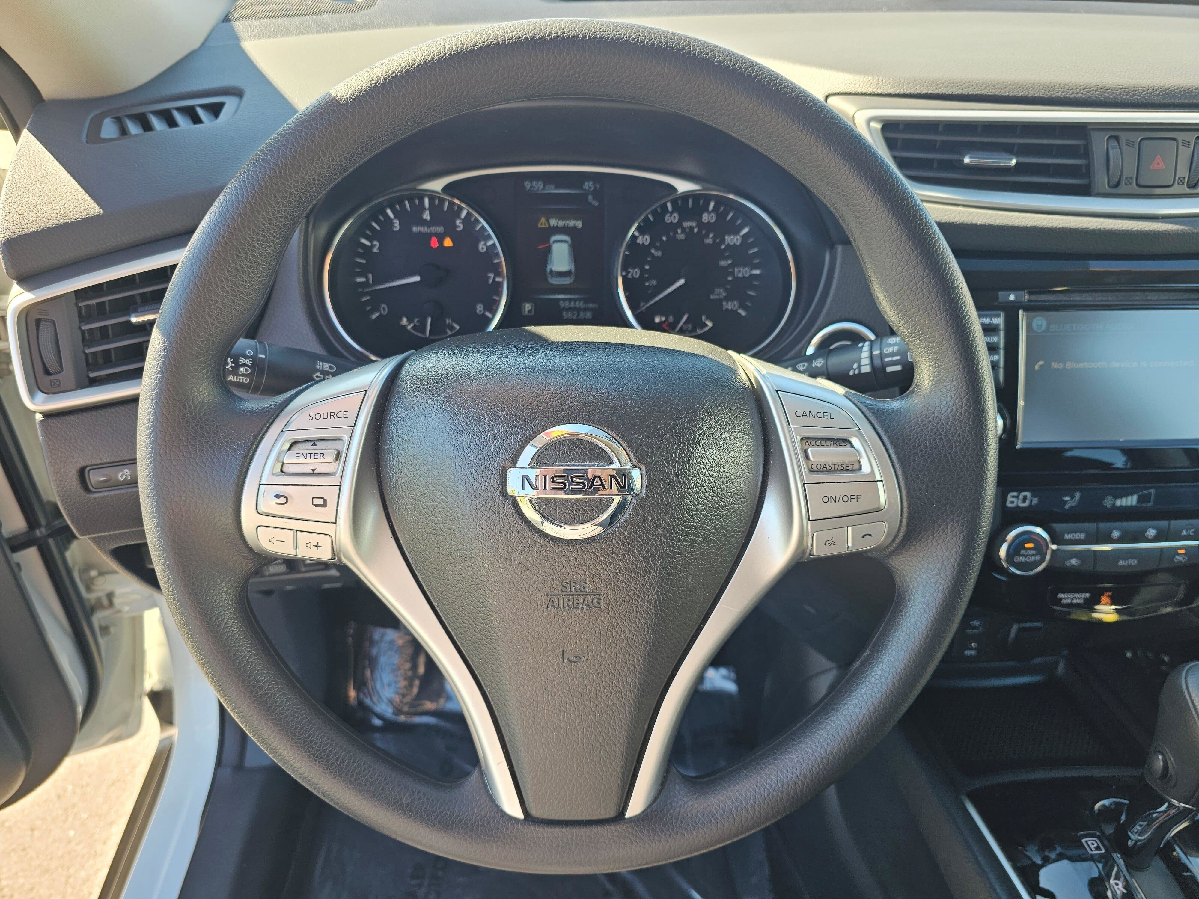 Used 2016 Nissan Rogue SV w/ SV Premium Package AWD/4WD image 22