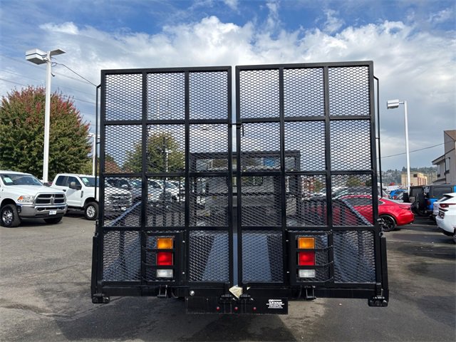 Used 2024 Chevrolet Low Cab Forward image 10