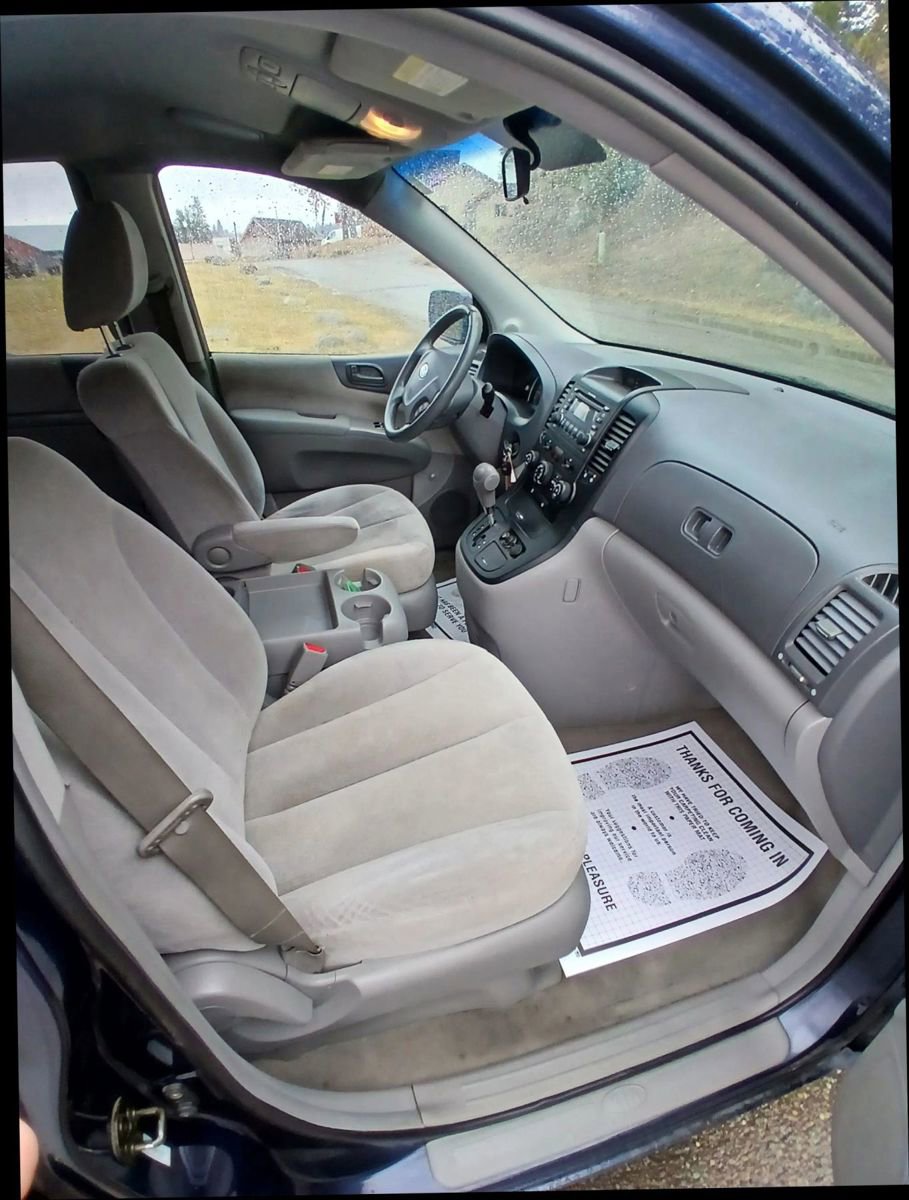 Used 2006 Kia Sedona LX image 11