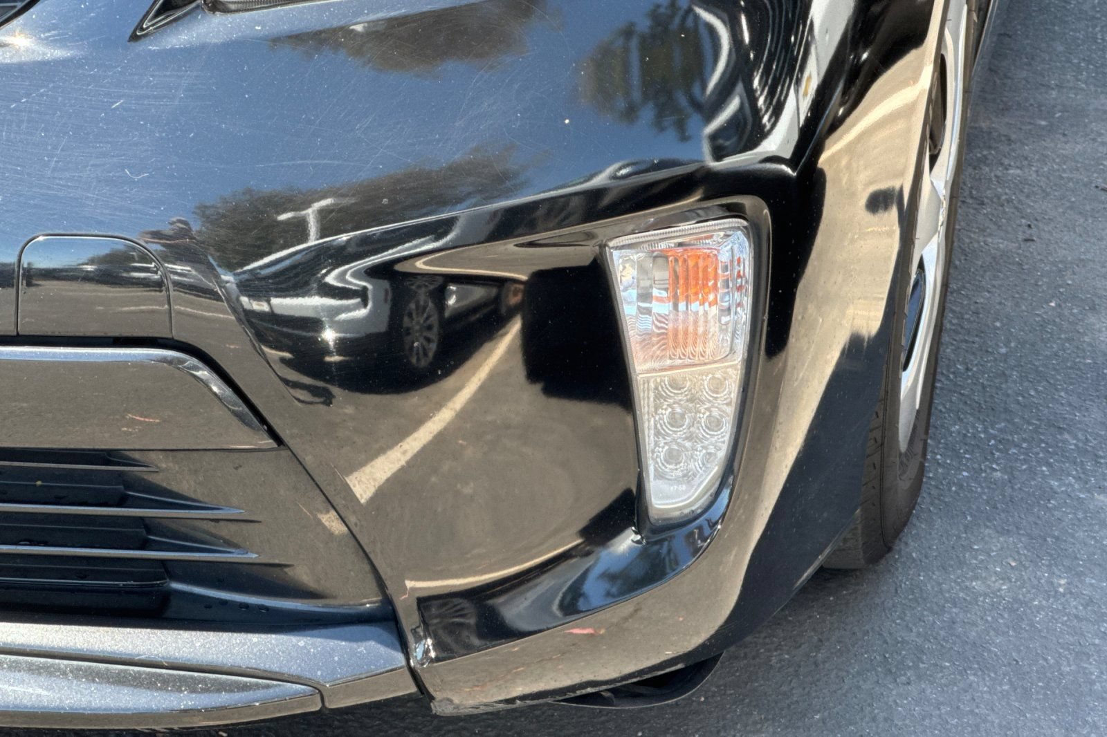 Used 2015 Toyota Prius Two FWD image 49