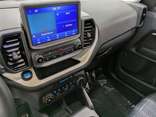 Used 2024 Ford Bronco Sport Heritage w/ Heritage Convenience Package image 11