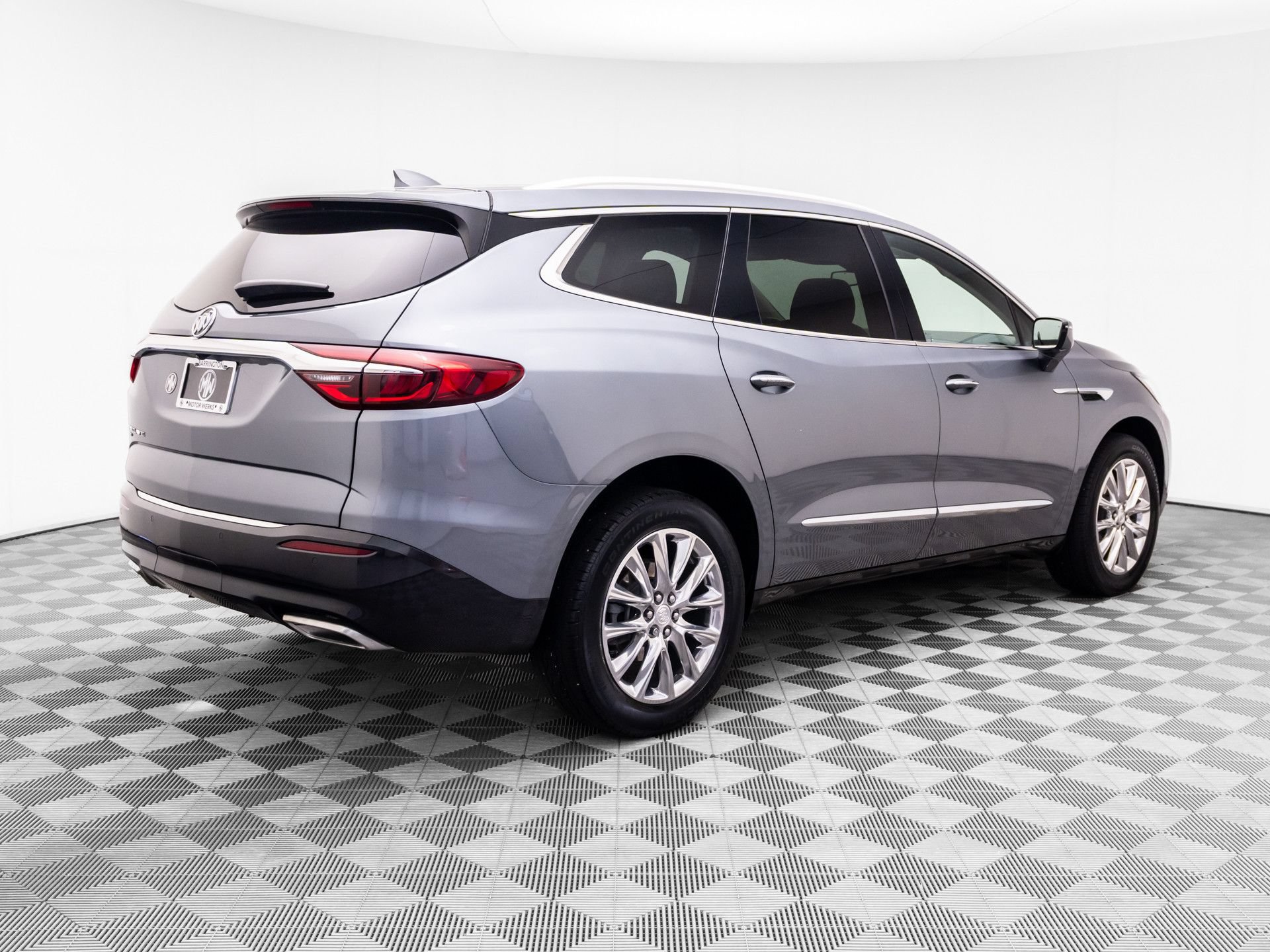 Used 2021 Buick Enclave Premium w/ Sun and Sites Package AWD/4WD image 6