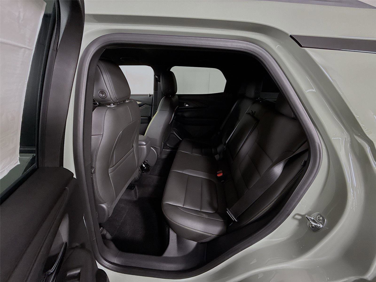 New 2025 Chevrolet TrailBlazer ACTIV w/ Convenience Package image 17