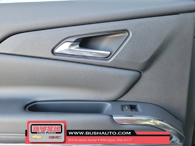 New 2027 Chevrolet Traverse LT w/ Driver Confidence Package FWD image 12