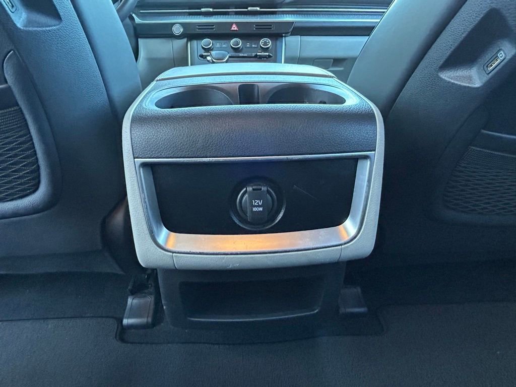 Used 2024 Kia Carnival LX FWD image 67