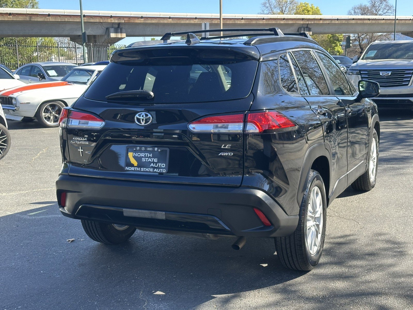 Used 2023 Toyota Corolla Cross LE w/ Moonroof Package AWD/4WD image 10