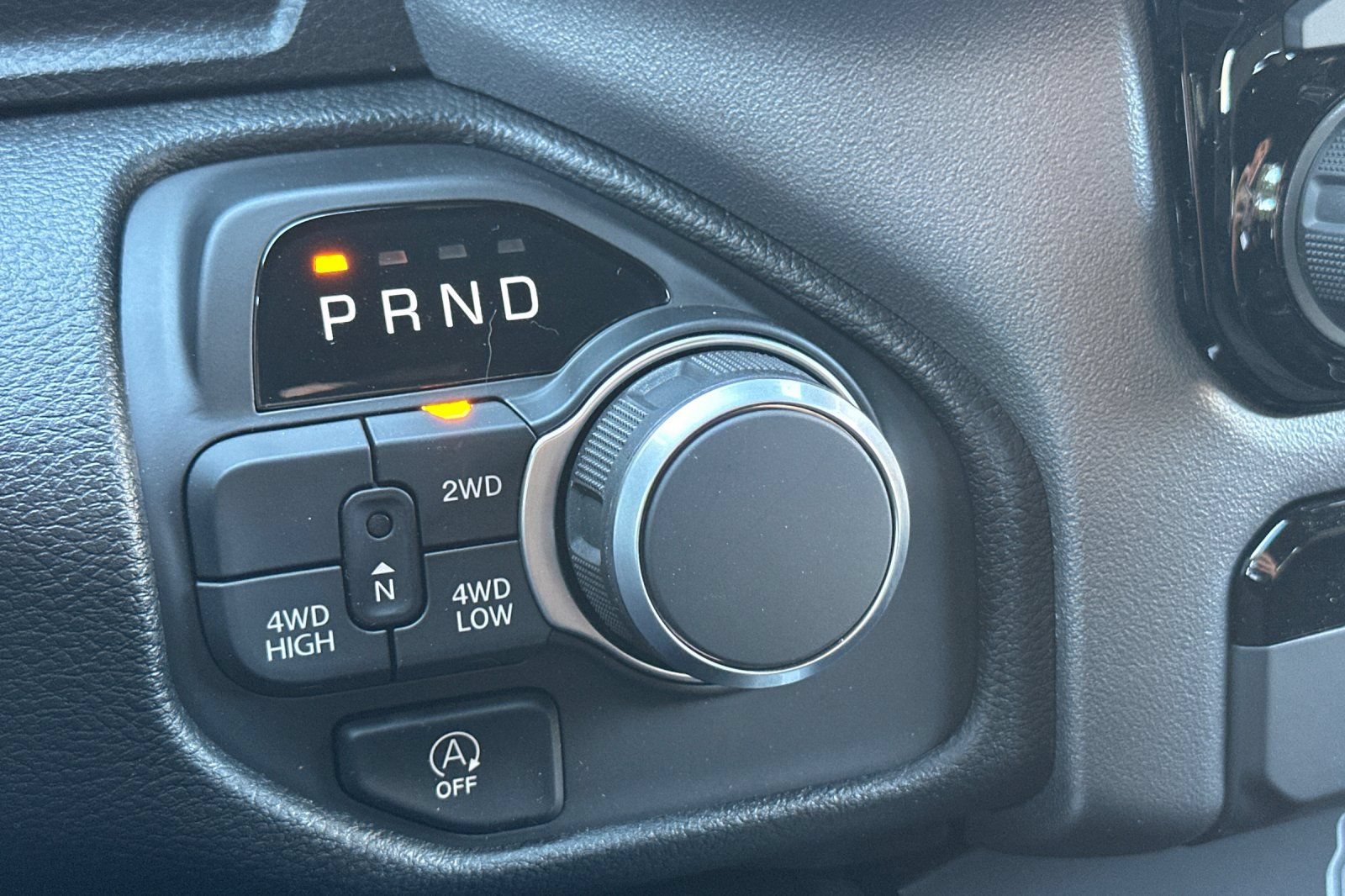 New 2026 RAM 1500 Express AWD/4WD image 19