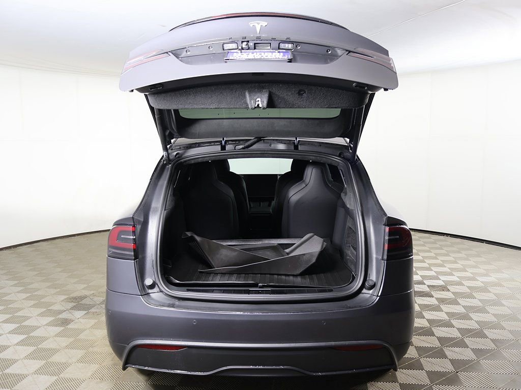 Used 2023 Tesla Model X Plaid image 14