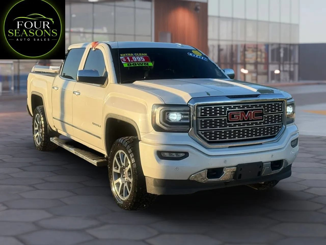 Used 2017 GMC Sierra 1500 Denali AWD/4WD image 4