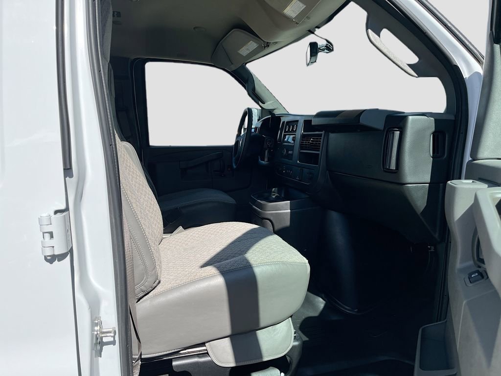 Used 2024 Chevrolet Express 2500 w/ Driver Convenience Package RWD image 25