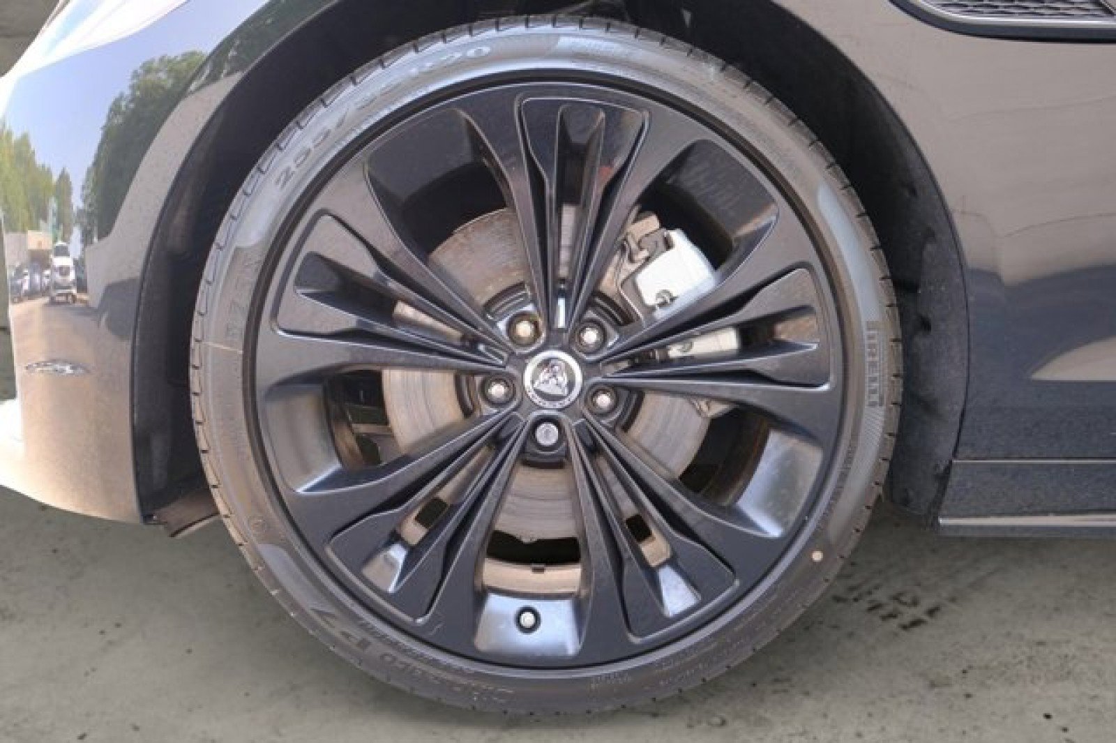 New 2024 Jaguar XF R-Dynamic SE image 10