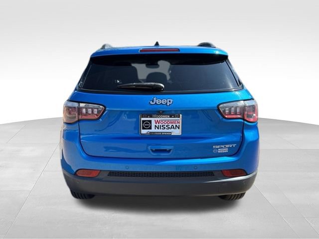 Used 2018 Jeep Compass Sport w/ Tech Group FWD image 10