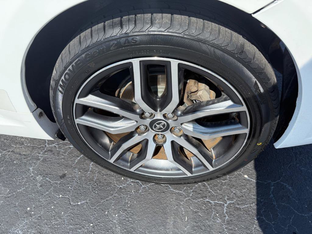 Used 2014 Scion tC image 18