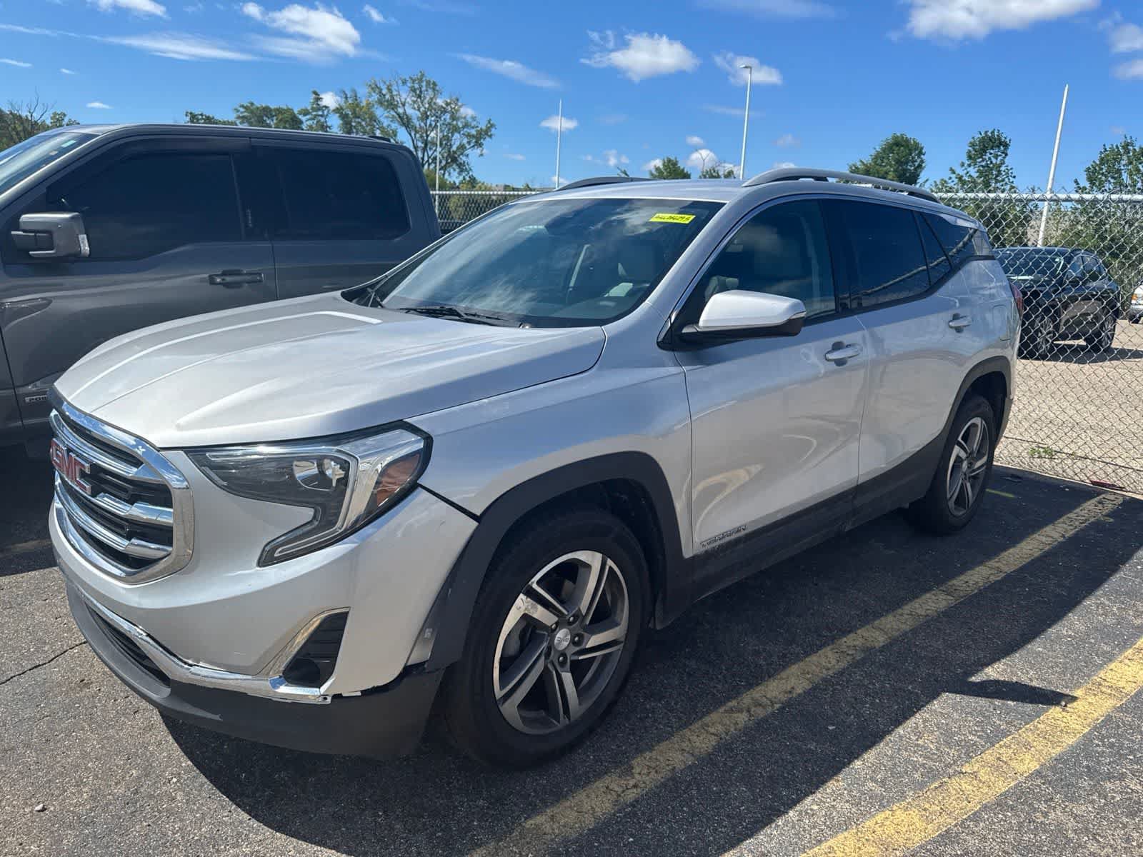Used 2020 GMC Terrain SLT w/ Preferred Package AWD/4WD image 23