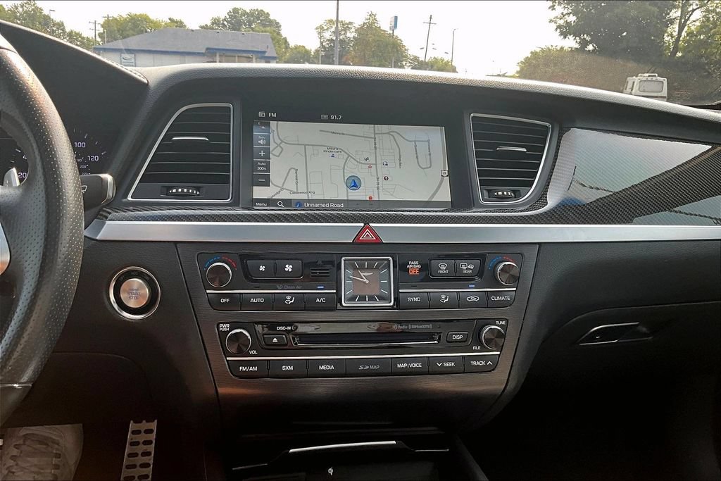 Used 2018 Genesis G80 3.3T Sport RWD image 30