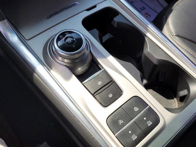 Used 2021 Ford Explorer XLT w/ Equipment Group 202A image 23